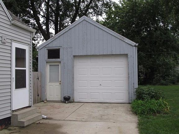 2nd image of 1333 Highland Dr