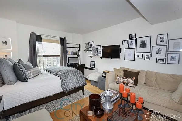 Rented by City Connections Realty | media 1