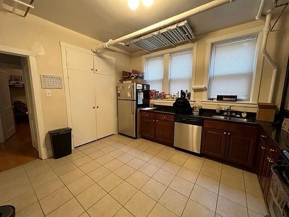 5th image of 4813 N Bell Ave #G