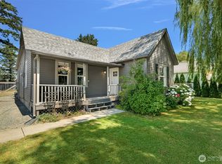 230 Vancouver St, Sumas, WA 98295