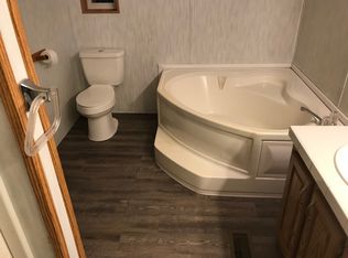 20 1st St, Calder, ID 83808