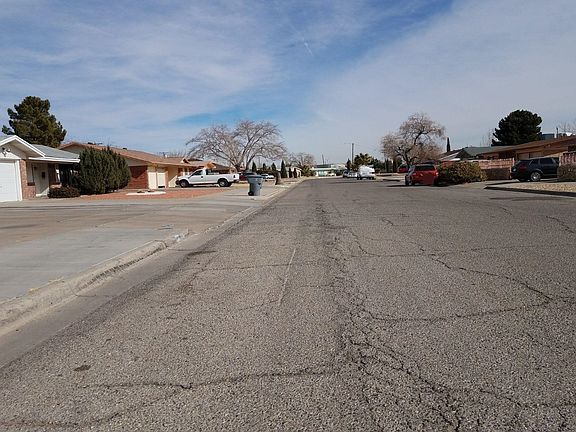 5th image of 10317 Blackwood Ave