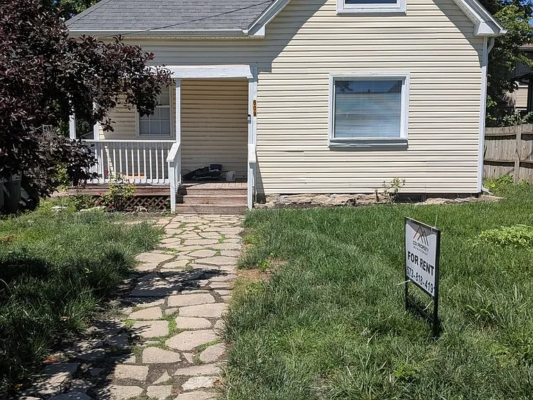 609 Jefferson St — Photo 45