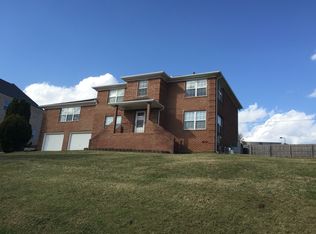 904 Spinnaker Rd, Knoxville, TN 37934