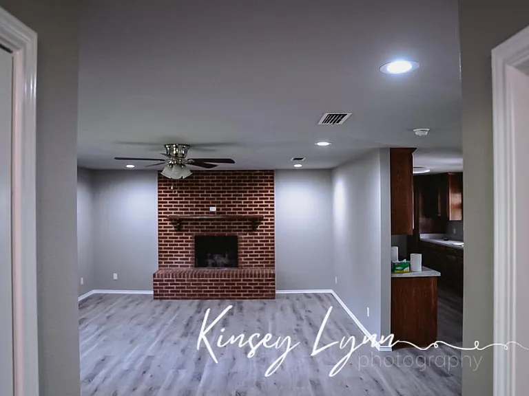633 County Road 1198 — Photo 5