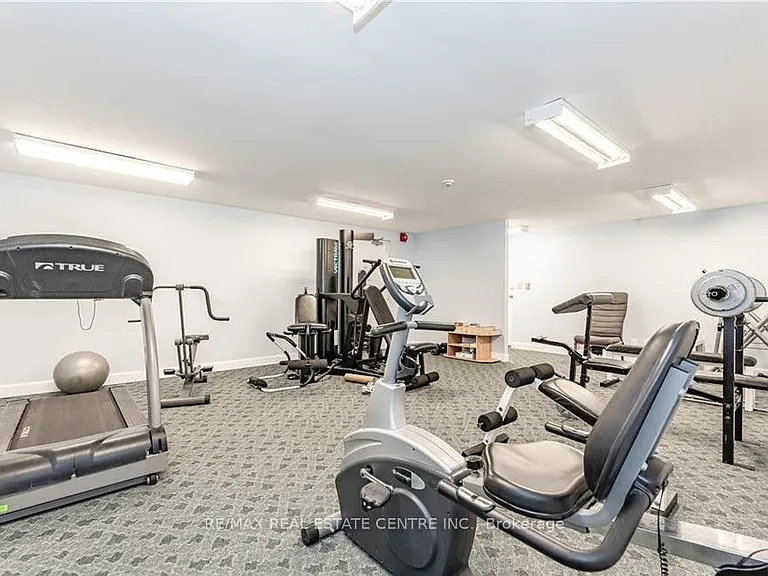 65 Highland Cres #804 — Photo 8