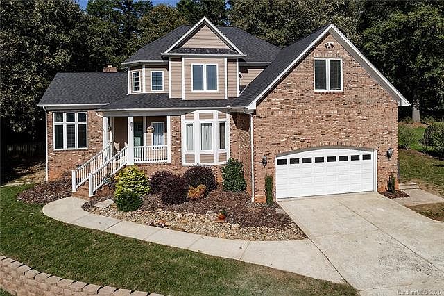 1st image of 8071 Waterford Dr