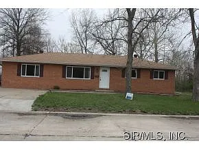 2537 Roney Dr photo 1