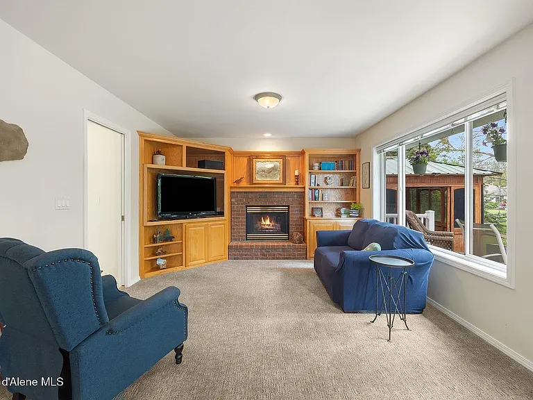 4950 E Frazier Dr — Photo 17