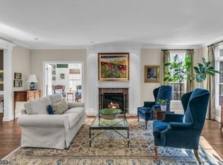 3 Stoneview Ct, Basking Ridge, NJ 07920