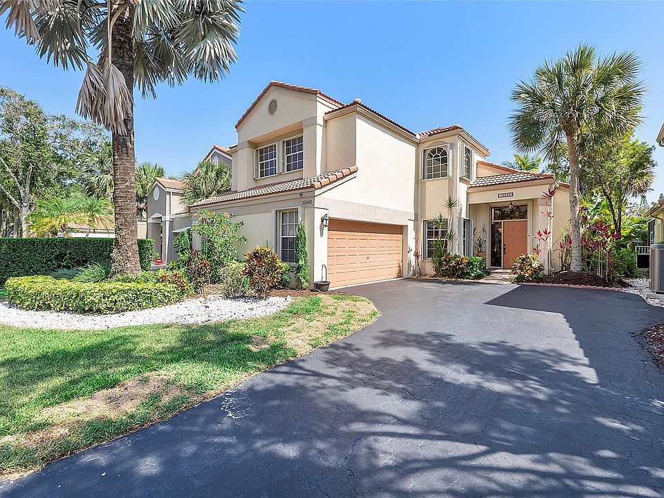 1st image of 10340 NW 11th Street