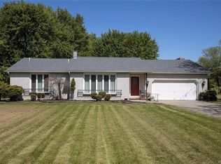 711 Winspear Rd, Elma, NY 14059