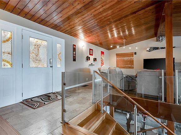 4th image of 2079 Burnice Dr