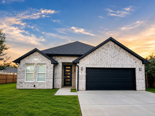 900 Marcellus Ct, Arlington, TX 76011