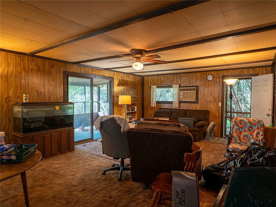 16th image of 180 Ahrensville Rd