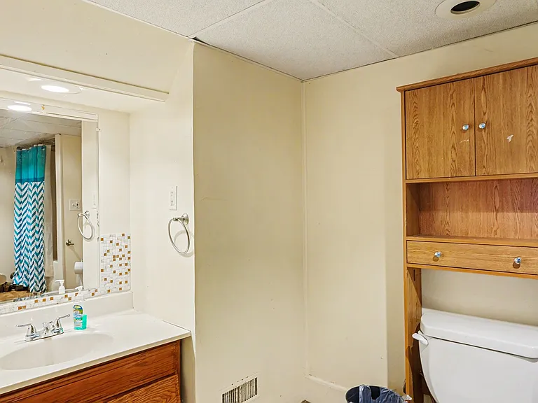 1231 Ferndale Ave — Photo 12