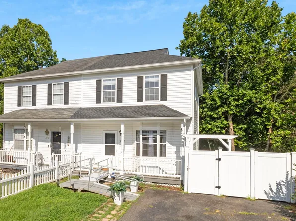 4753 Wren Ct, Charlottesville, VA 22911