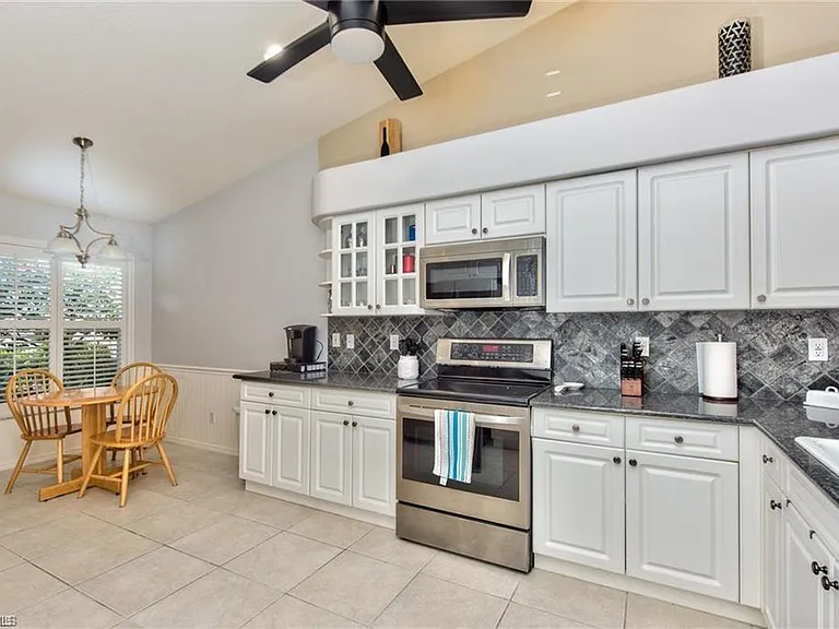8207 Ibis Cove Cir #S — Photo 8