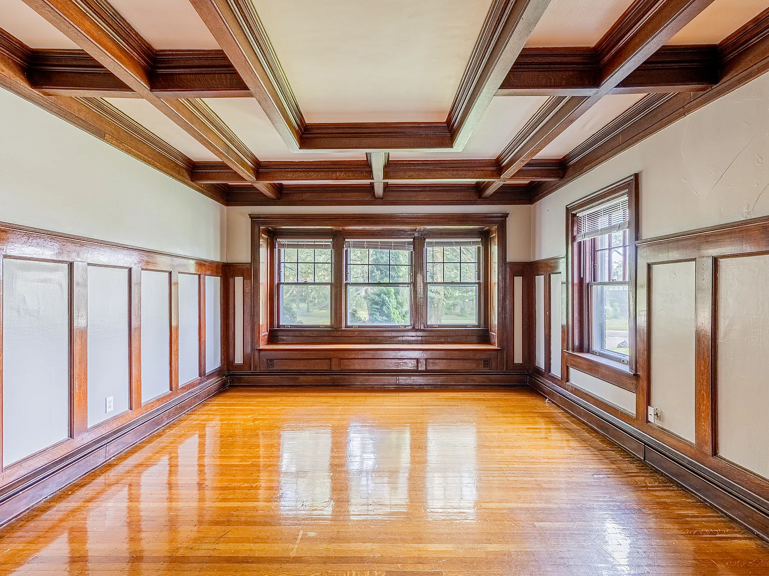 2 bed, 2.5 bath, 2000 sqft, $2,750 — Photo 4