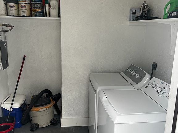 5th image of 1001 Coleman Ave
