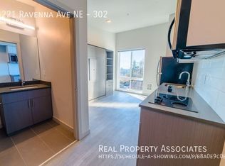 5221 Ravenna Ave NE, Seattle, WA 98105