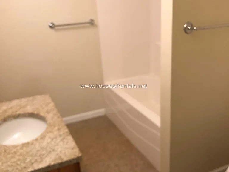 1413 Marion St #1 — Photo 10