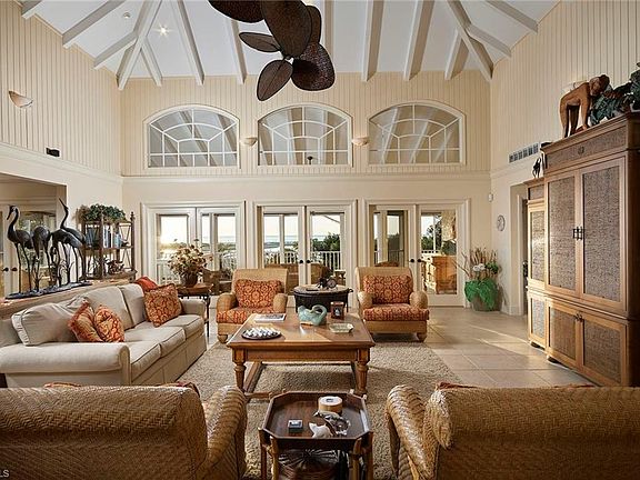 5th image of 886 Sea Dune Ln