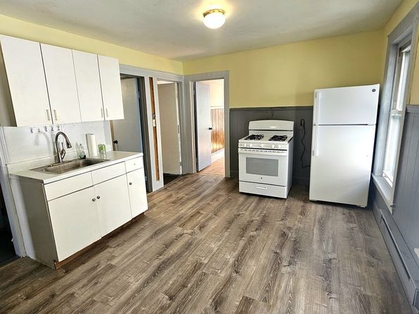 116 Walker St #2