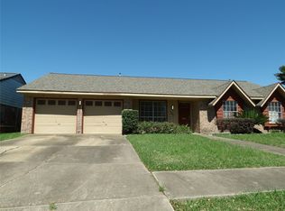 303 Coronation Dr, Houston, TX 77034