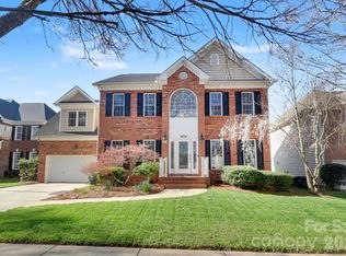 14314 Harvington Dr, Huntersville, NC 28078