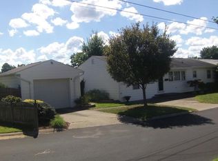 3506 Emerson Ct, Parkersburg, WV 26104