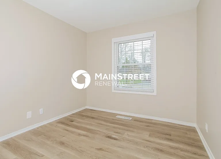 622 Arlington Dr — Photo 12