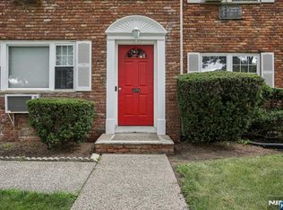 1279 Valley Rd #B, Wayne, NJ 07470