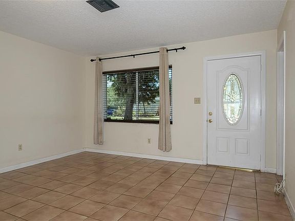 5th image of 2013 Powderhorn Dr