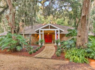 199 Hampton Point Dr, St Simons Island, GA 31522