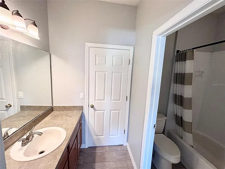 126 Sandy Point Way — Photo 10