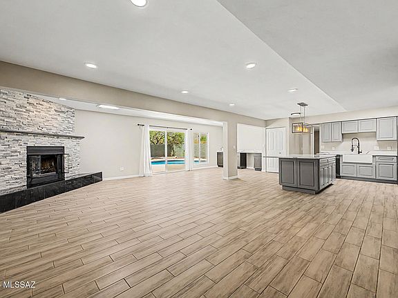 5th image of 10305 E Camino Tesote