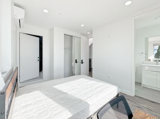 1163 W 39th St #1165-1/2, Los Angeles, CA 90037