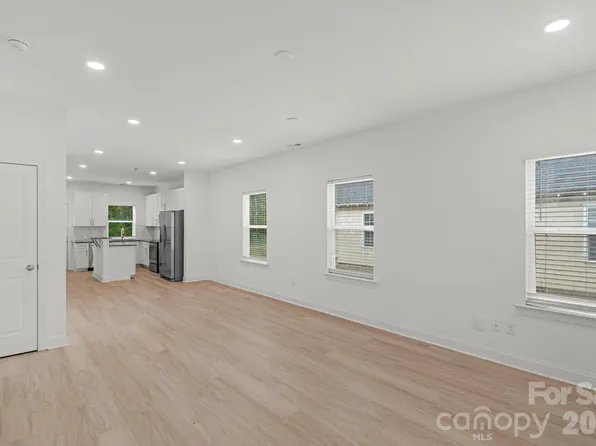 211 Baker St, Rock Hill, SC 29730