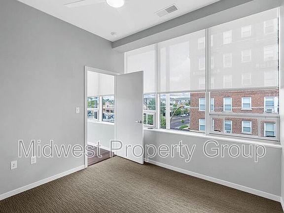 5th image of 4100 Lindell Blvd APT 308