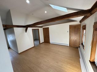 175 Main St APT 4, Niantic, CT 06357