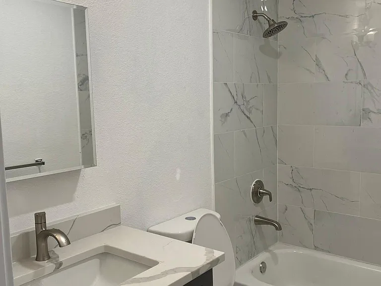 bathroom upstairs