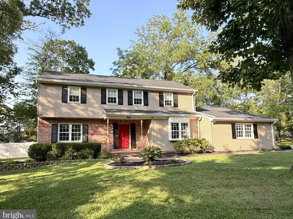 50 Lochatong Rd, Ewing, NJ 08628
