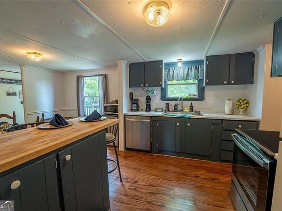 2nd image of 5525 Mount Shores Cir