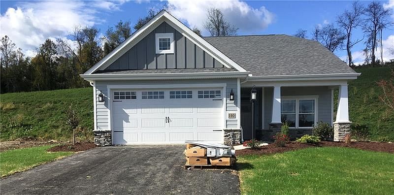 1st image of 140 Summer Ln