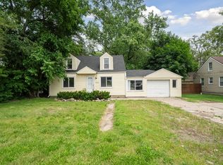 21112 Evergreen Rd, Southfield, MI 48075