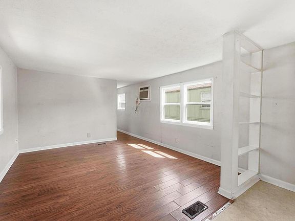 4th image of 2500 Harrisburg Pike Lot 28