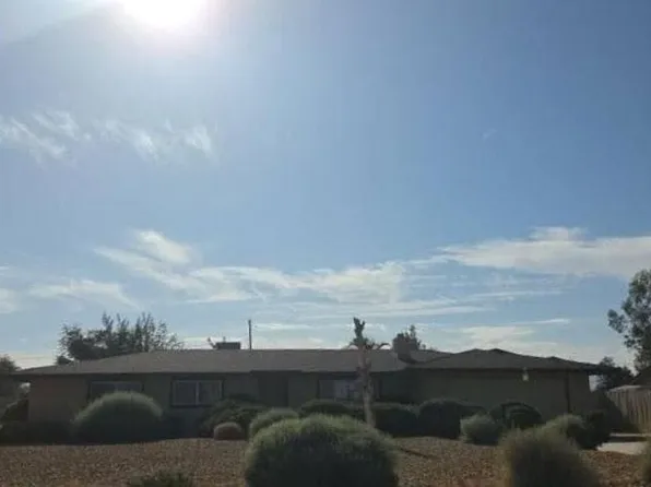 13159 Iroquois Rd, Apple Valley, CA 92308