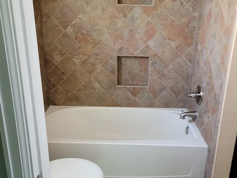 primary bath upstairs