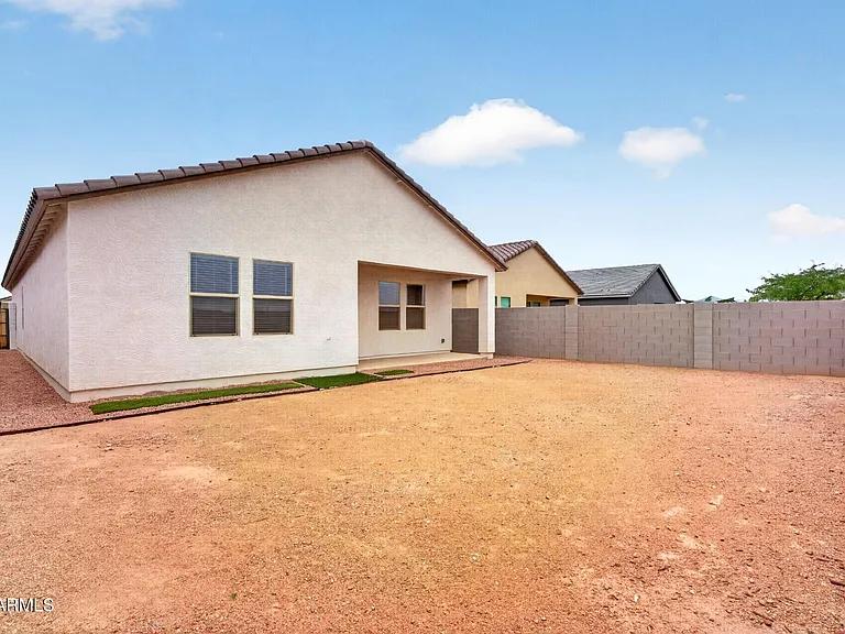 2097 E Grazing Meadow Ln — Photo 20